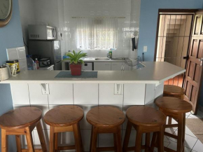 205 Laguna lacrete